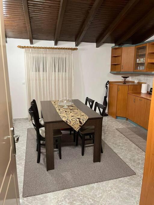 The Penthouse Kastoria Apartment Luaran gambar